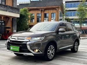 Mitsubishi Outlander 2017 Petrol