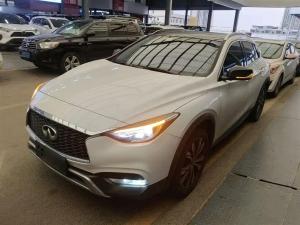 infiniti qx30 2016 Petrol