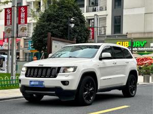 jeep grand cherokee 2012 Petrol