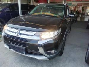 Mitsubishi Outlander 2018 Petrol