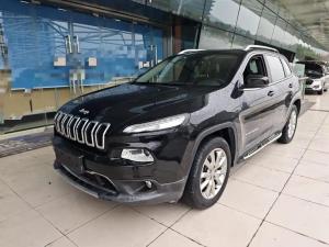 jeep cherokee 2017 Petrol