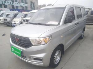 wuling hongguang v 2021 Petrol