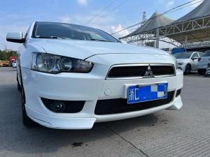 mitsubishi lancer 2011 Petrol