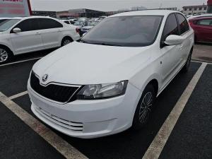 skoda rapid 2016 Petrol