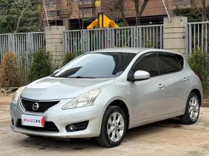 Nissan  Tiida 2012 Petrol