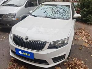 skoda octavia 2017 Petrol