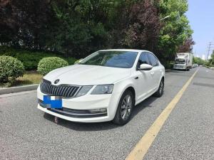 skoda octavia 2021 Petrol