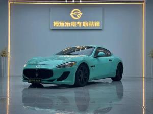 maserati granturismo 2011 Petrol
