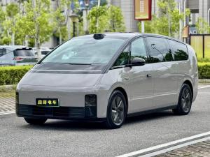 LI Auto LI MEGA 2024 Electric