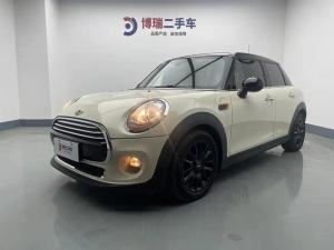 MINI 2018 Petrol