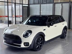 MINI CLUBMAN 2017 Petrol