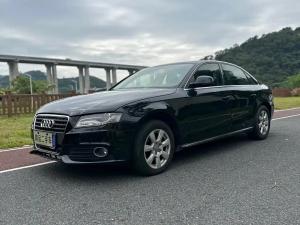 Audi A4L 2011 Petrol