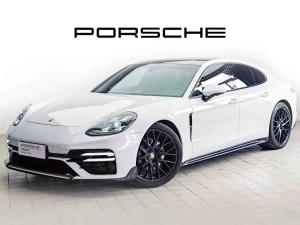 Porsche Panamera 2020 Petrol