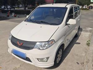 wuling hongguang 2017 Petrol