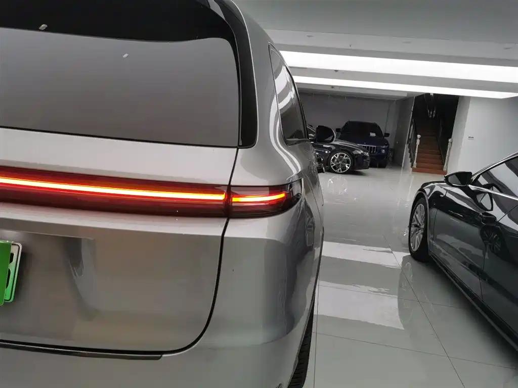 LI Auto LI L9 image 9