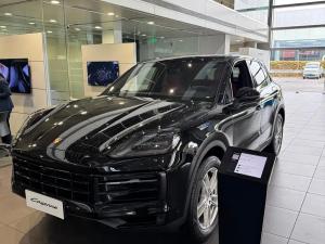 porsche cayenne 2026 Petrol