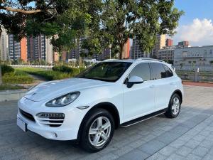Porsche Cayenne 2012 Petrol