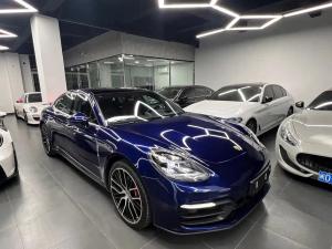 Porsche Panamera 2021 Petrol