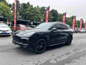 Porsche Cayenne 2015 Petrol