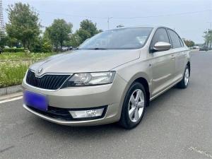 skoda rapid 2014 Petrol