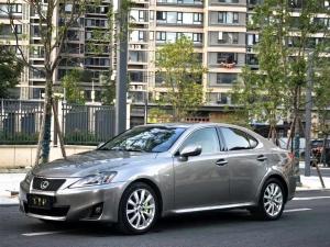 lexus is 2008 Petrol