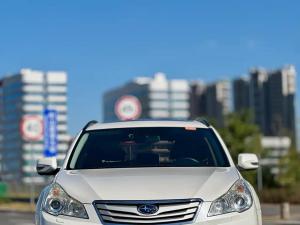 subaru outback 2011 Petrol