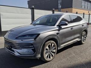byd song plus ev 2025 Plug-in hybrid