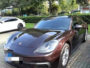 Porsche Panamera 2019 Petrol