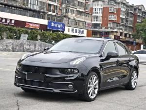   2018 Petrol