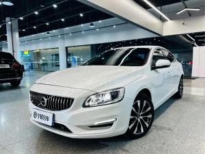 volvo s60 2019 Petrol