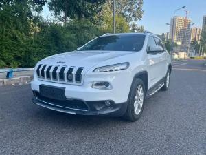 jeep cherokee 2018 Petrol